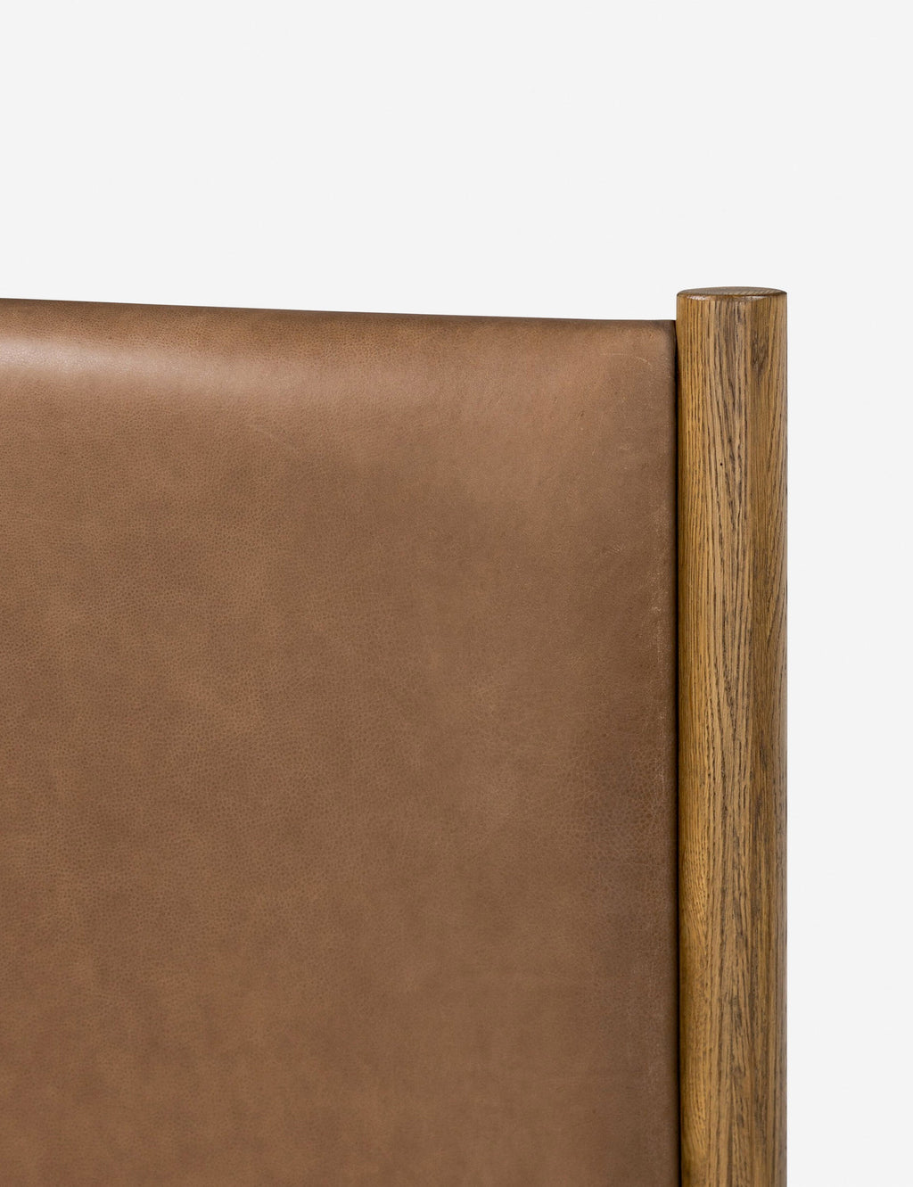 #color::leather #size::queen