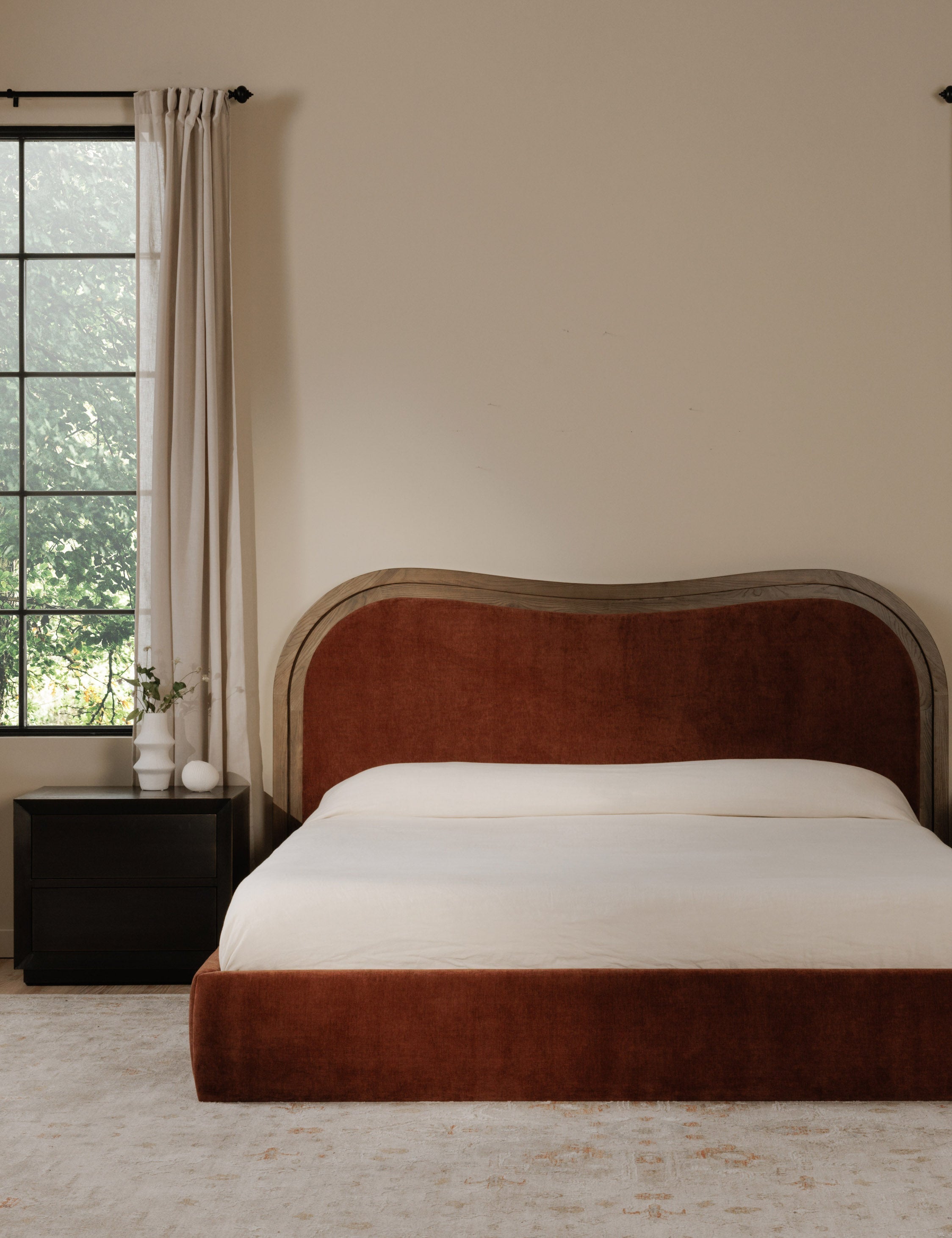 #color::rust #size::queen