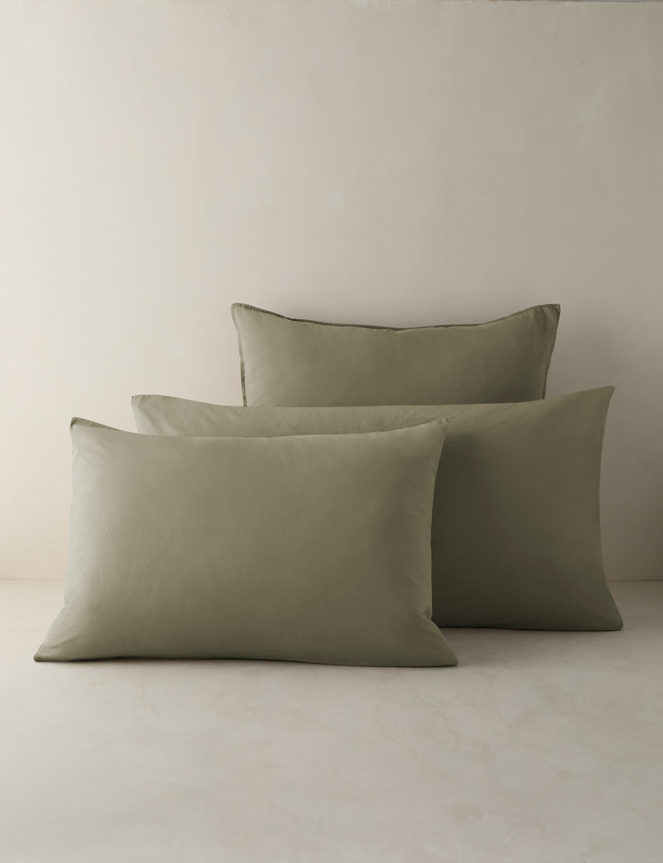 #color::olive #size::standard #size::king #size::euro