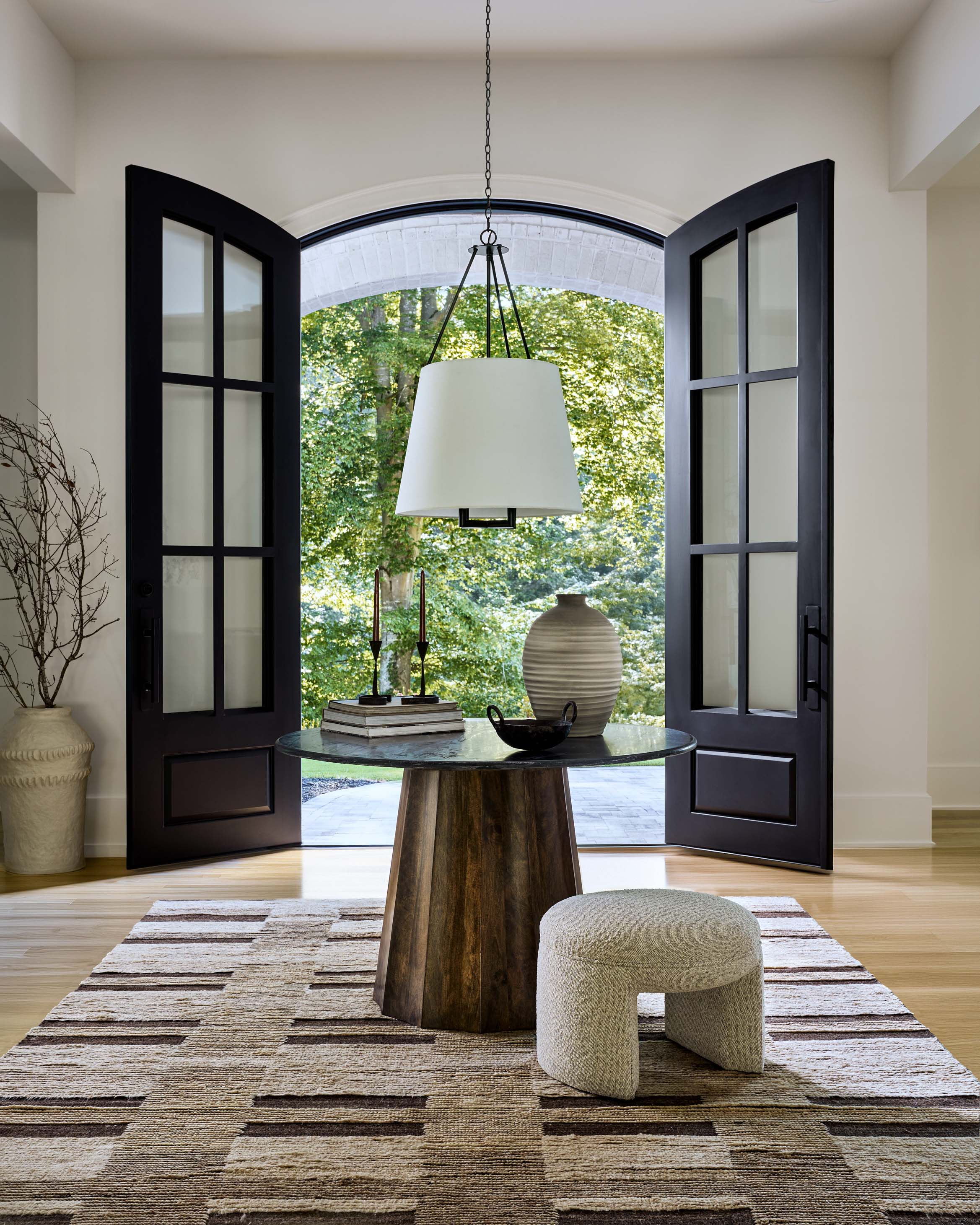 #color::brown-and-beige #size::2--x-3- #size::6--x-9- #size::8--x-10- #size::9--x-12- #size::10--x-14-