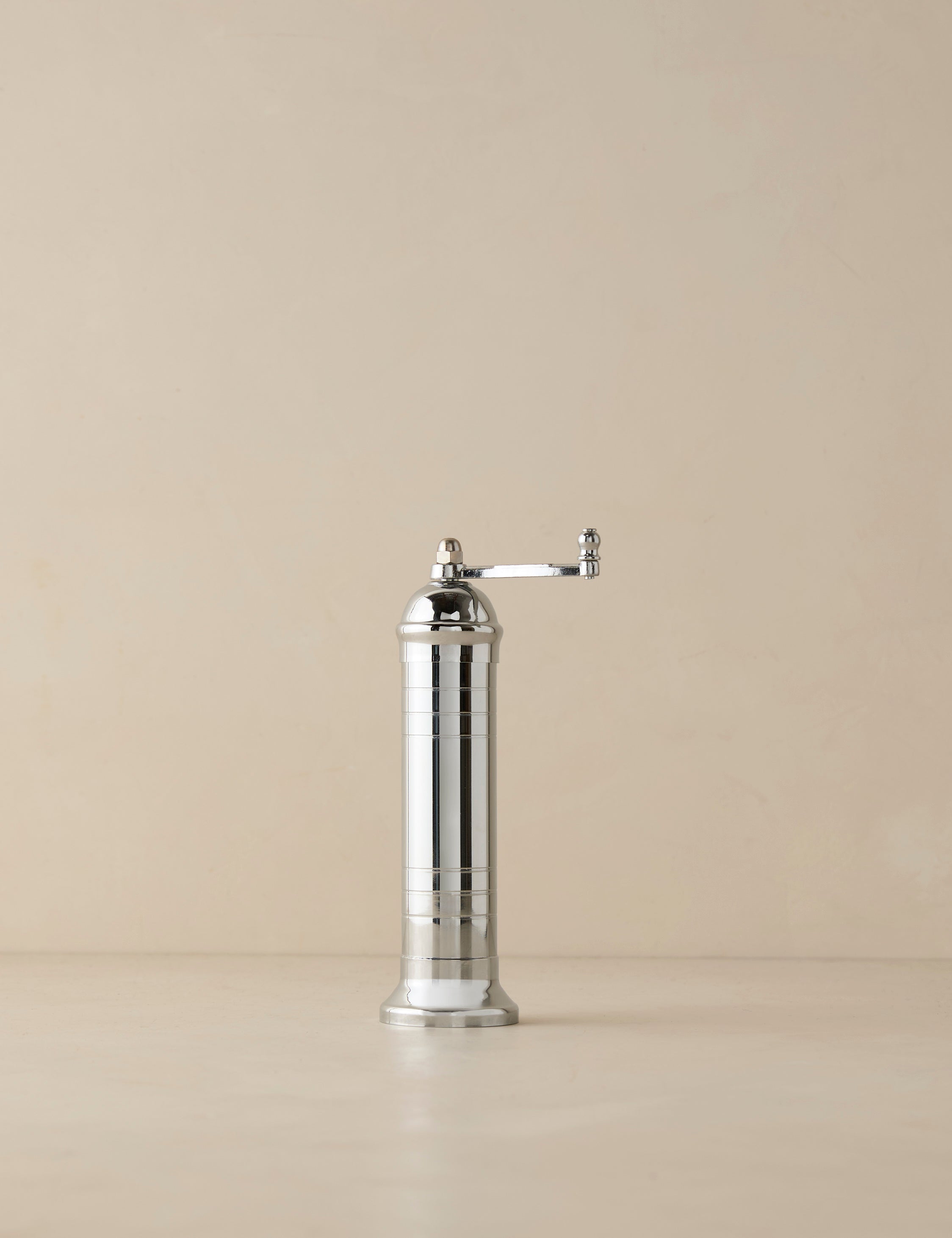 #finish::chrome-plated #size::8-