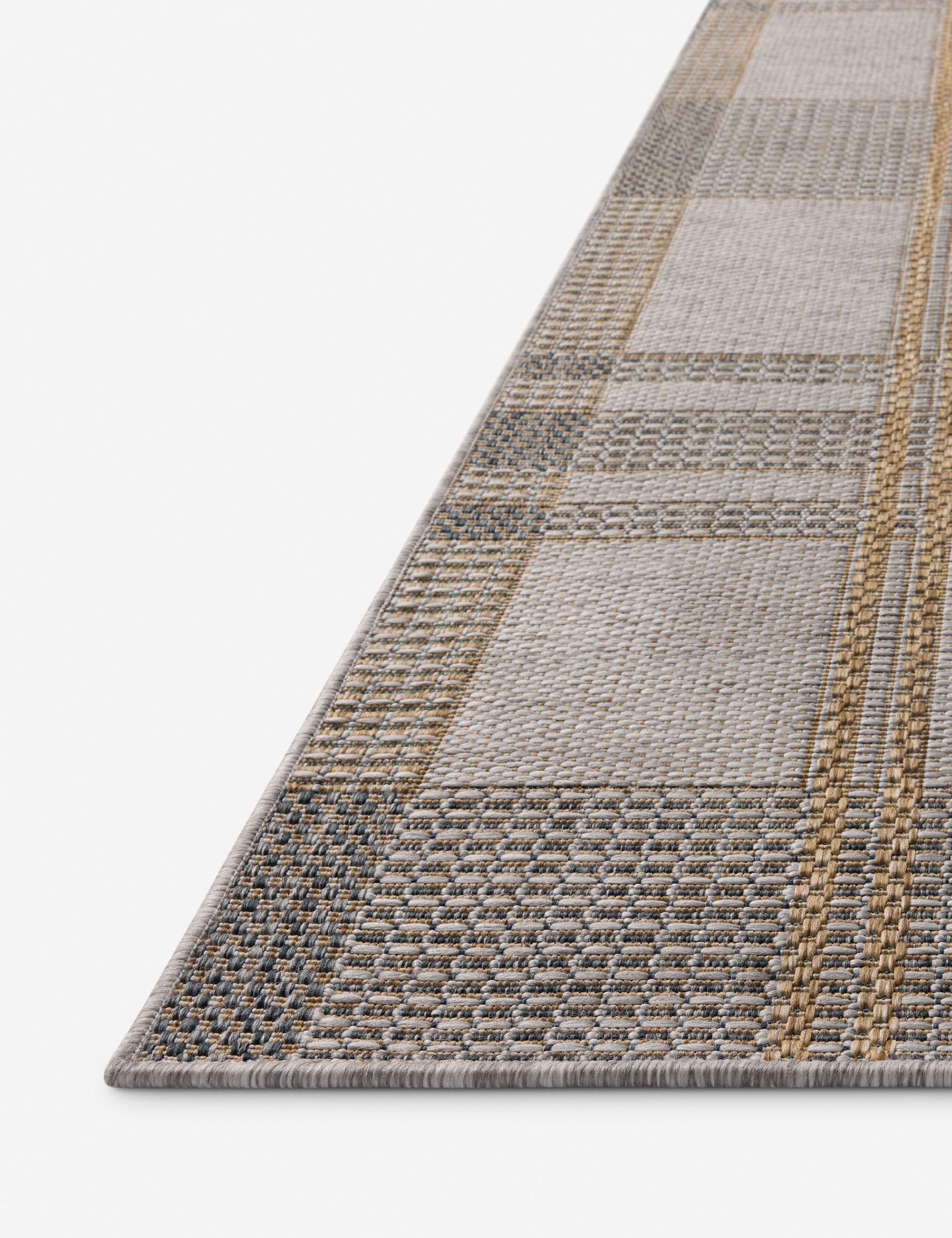 #color::bone-and-gold #size::2-3--x-3-9- #size::3-6--x-5-6- #size::5--x-7-3- #size::6-7--x-9-4- #size::7-10--x-10- #size::9-2--x-13- #size::11-6--x-15-