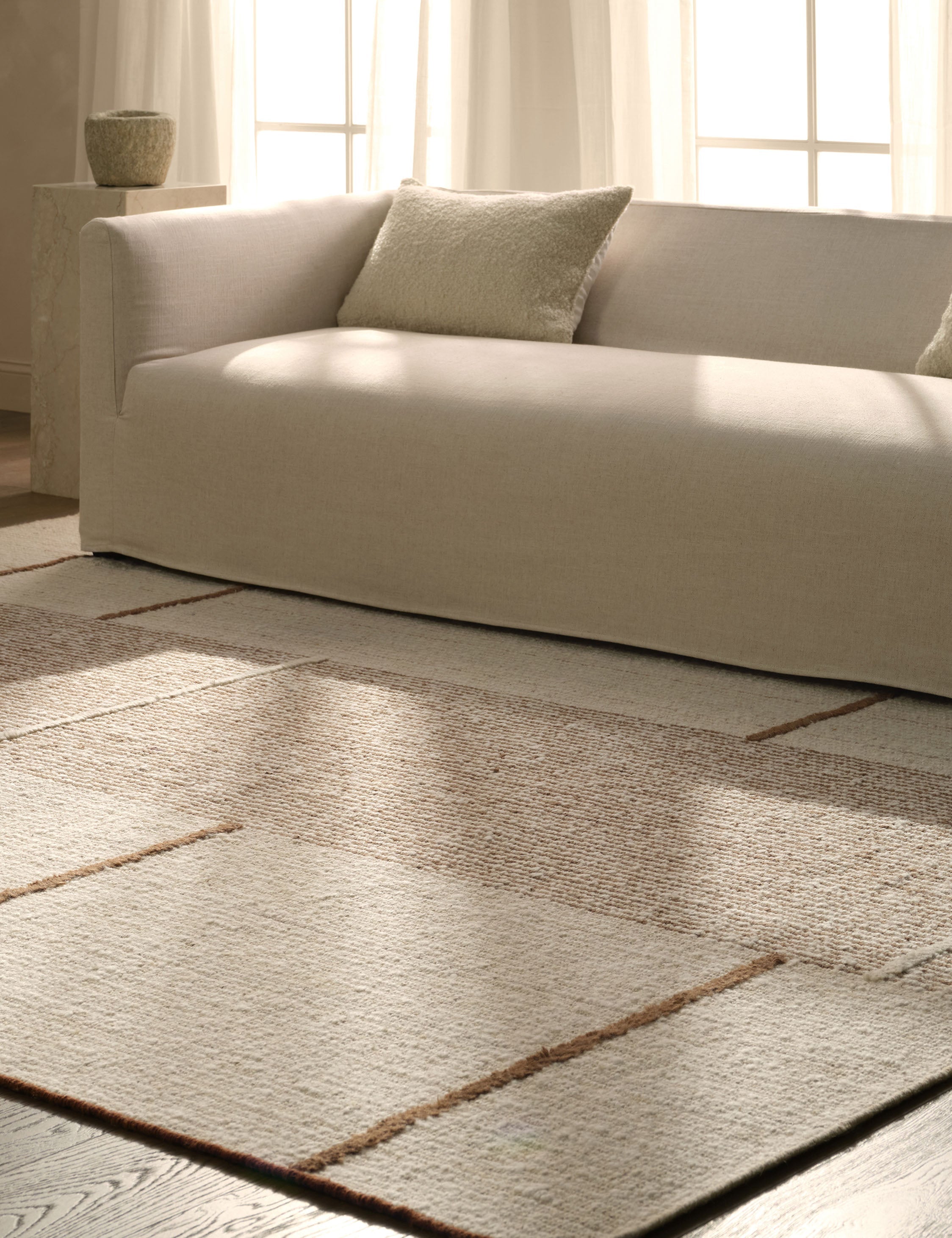 #color::cream #size::12--x-15- #size::8--x-10- #size::10--x-14- #size::6--x-9- #size::9--x-12-