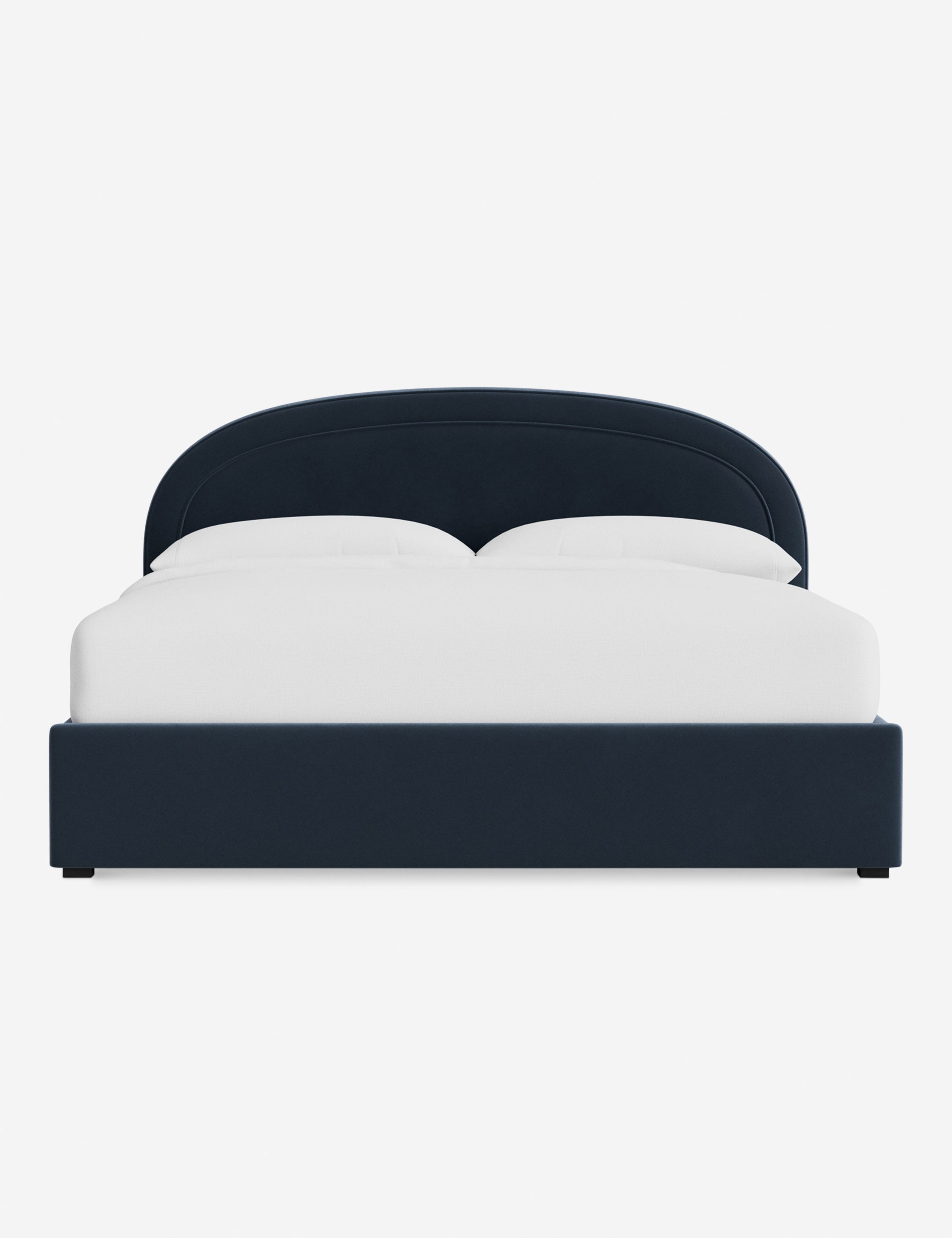 #color::blue-modern-velvet #size::king