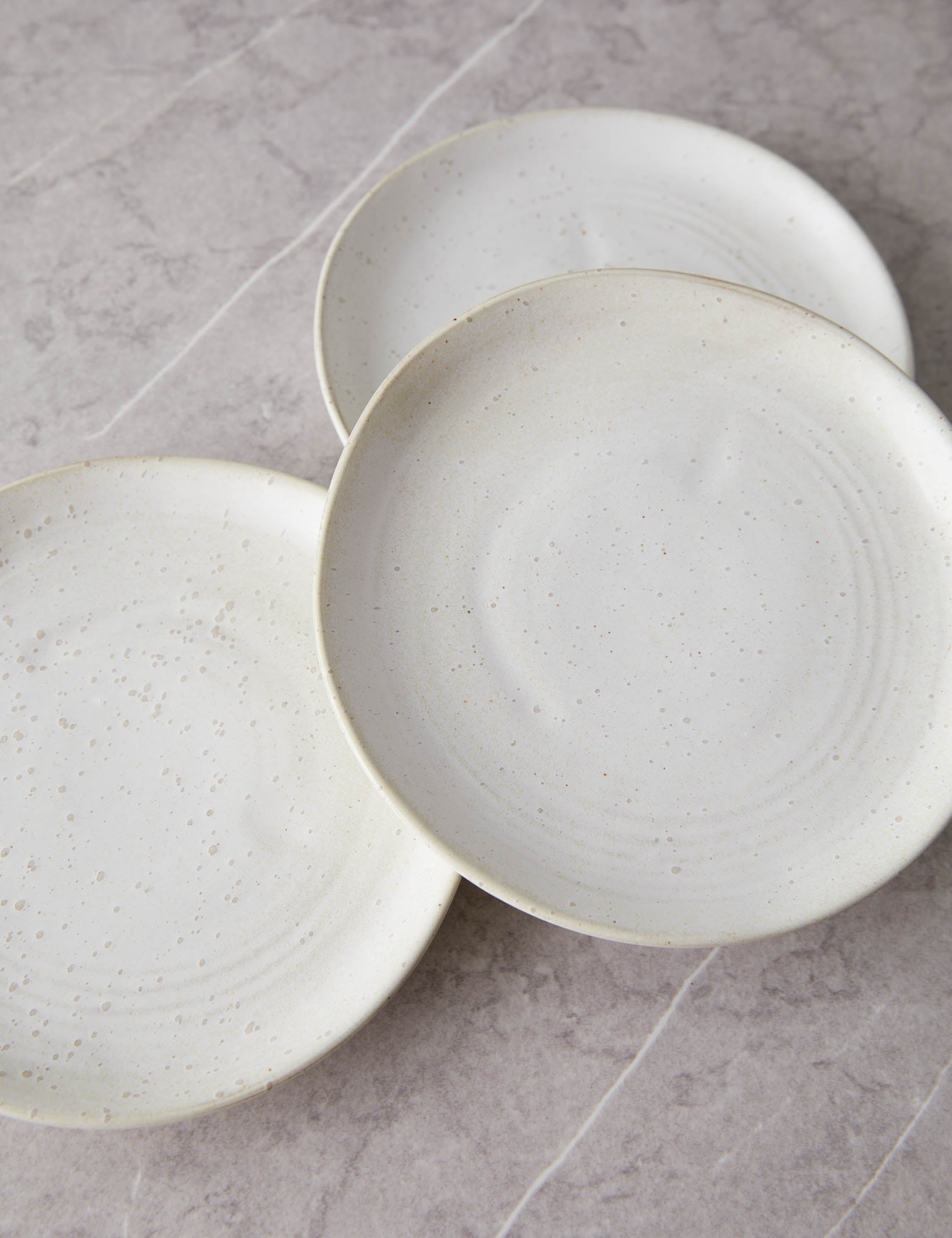 #color::gray-+-white