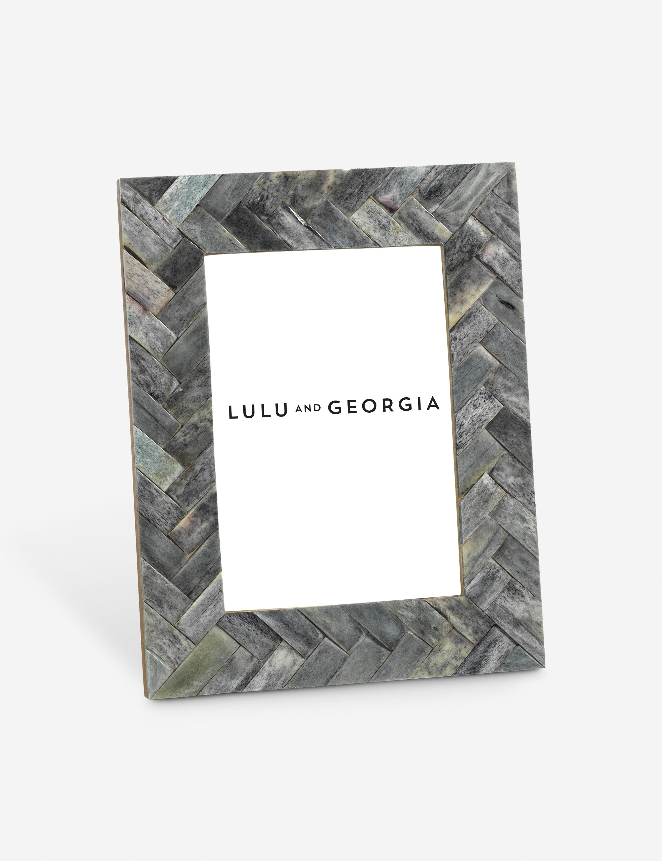 #color::gray #size::5--x-7-